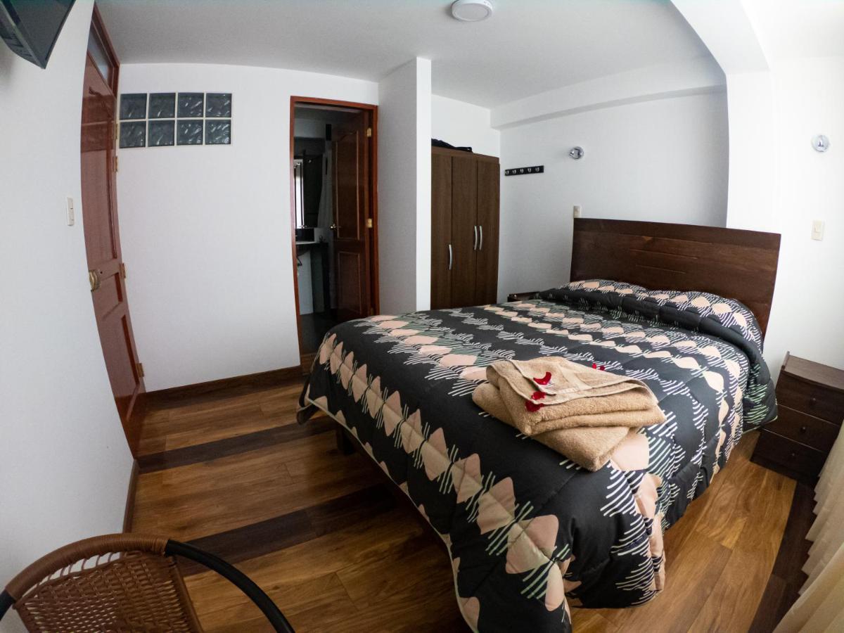Hotel Los Laureles Calca Zewnętrze zdjęcie