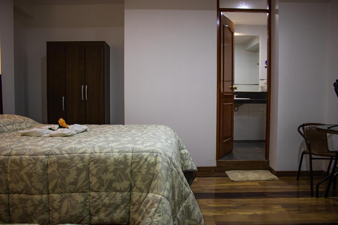 Hotel Los Laureles Calca Zewnętrze zdjęcie