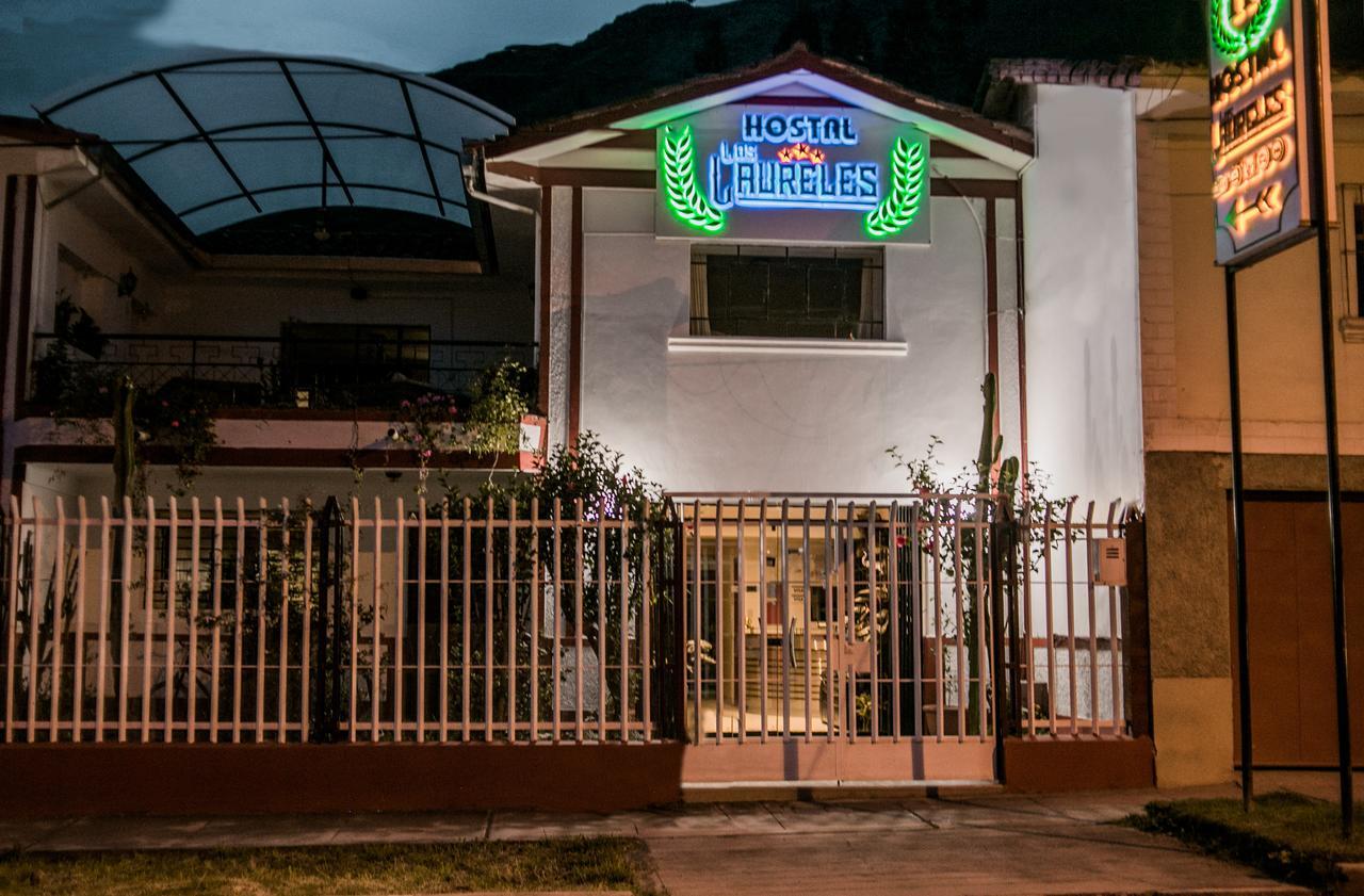 Hotel Los Laureles Calca Zewnętrze zdjęcie